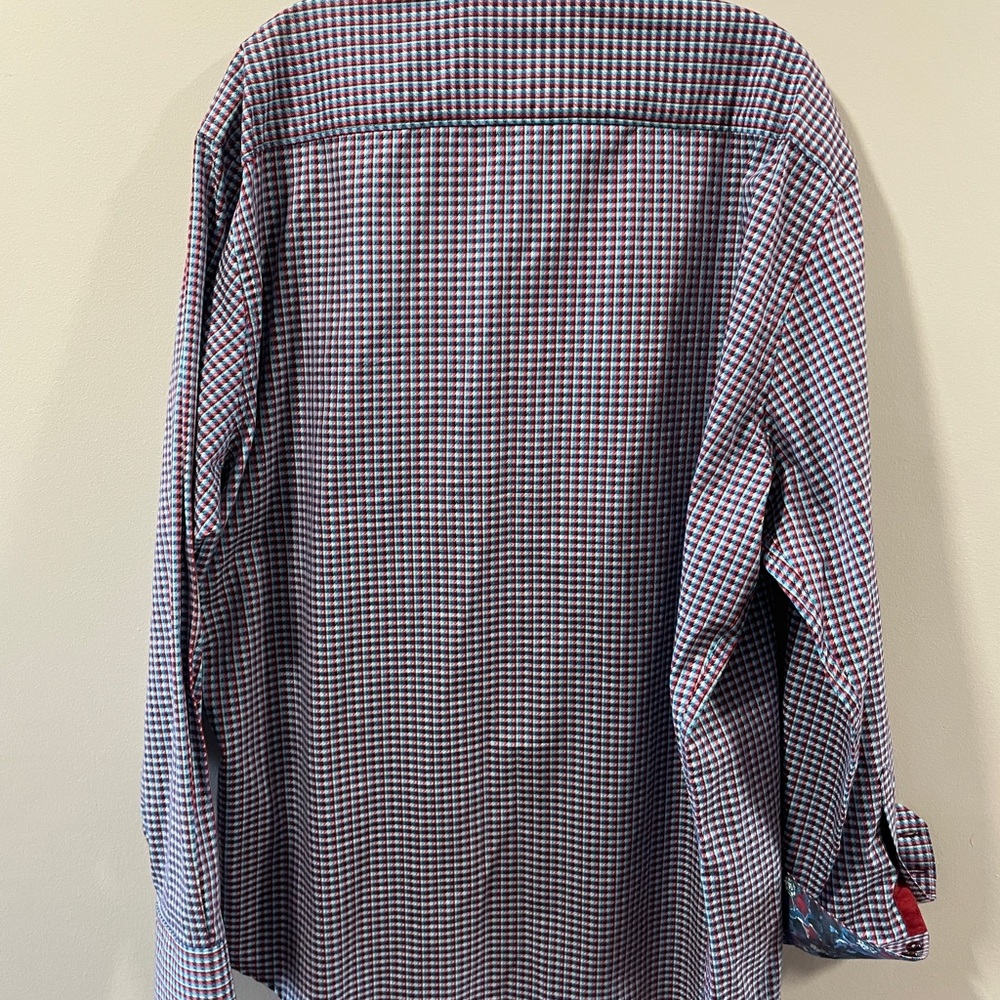 Robert Graham - Picture 2 of 4